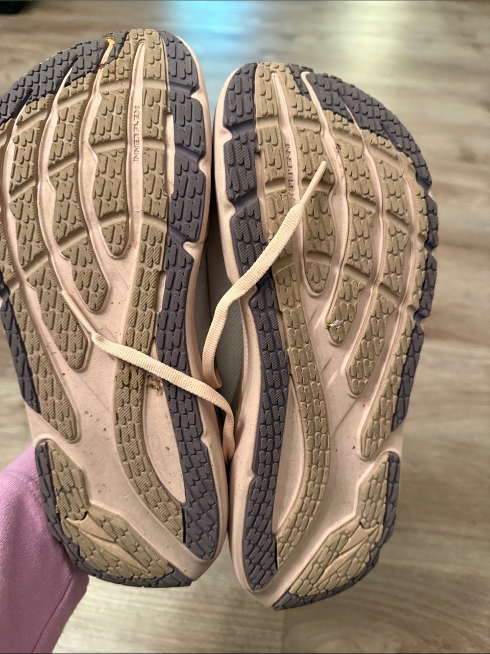 Altra Paradigm 8 Women’s Running Shoes - White with Peach and Purple Accents - Picture 2 of 3